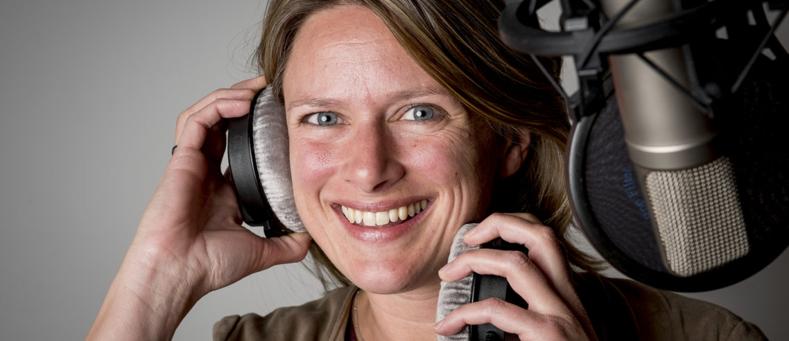 Politie-agente Charlene wordt journaliste